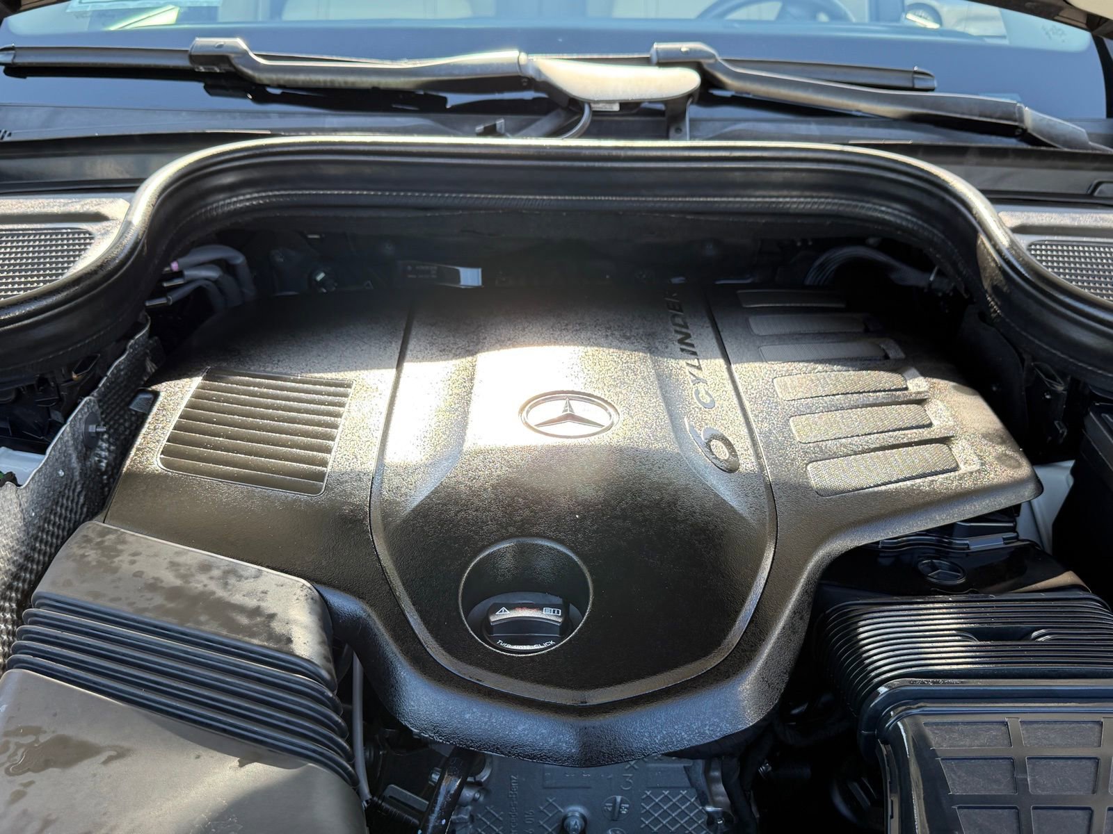 Used 2022 Mercedes-Benz GLS 450 4MATIC image 44