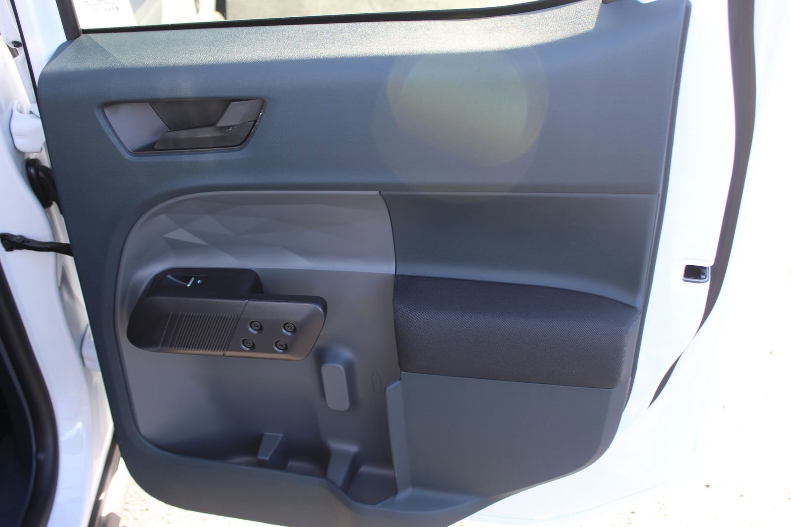 New 2025 Ford Maverick XL w/ Equipment Group 101A image 13