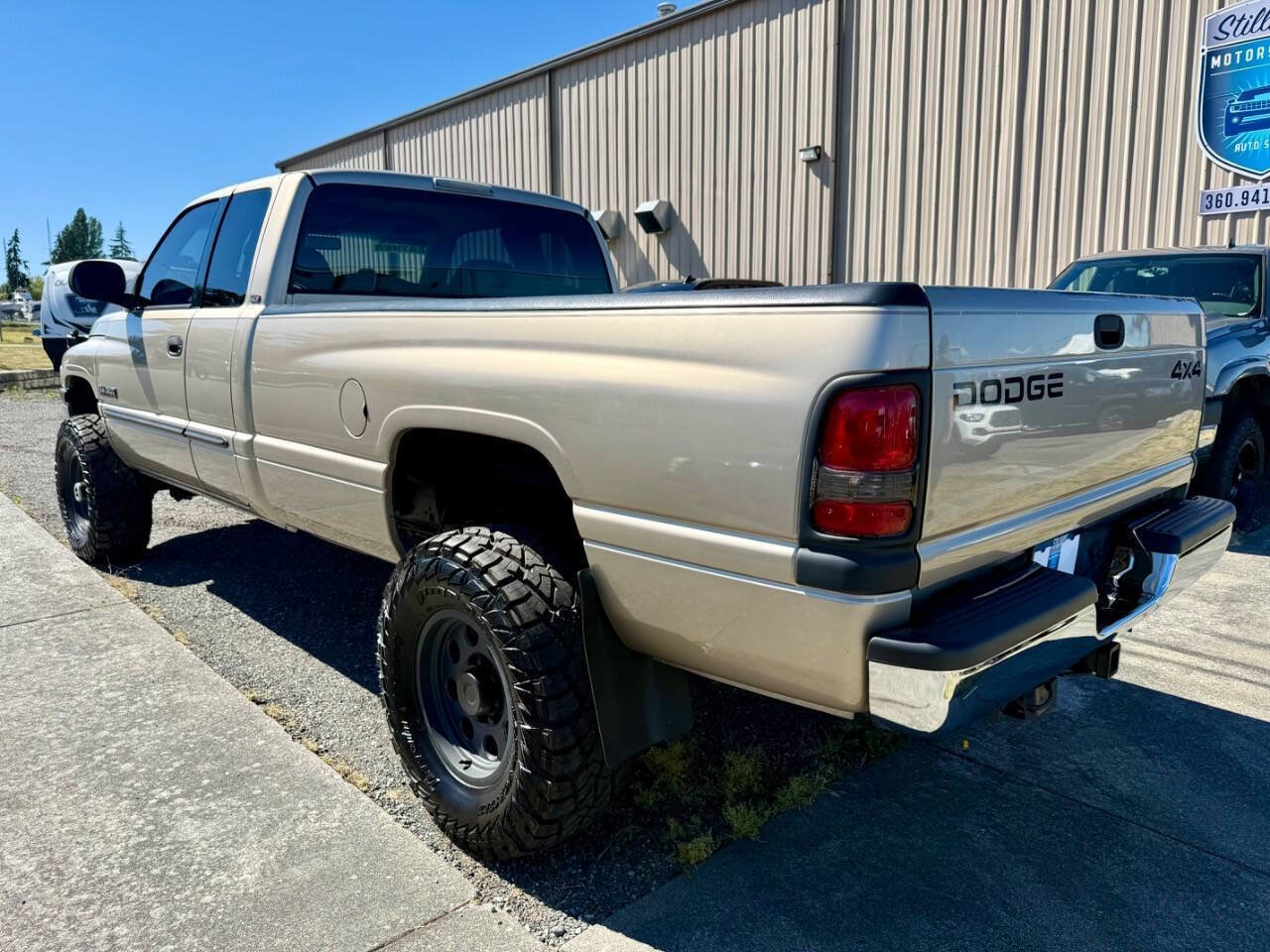 Used 2002 Dodge Ram 2500 Truck 4x4 Quad Cab image 3