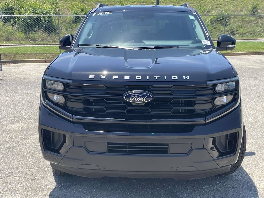 New 2026 Ford Expedition Active RWD image 8