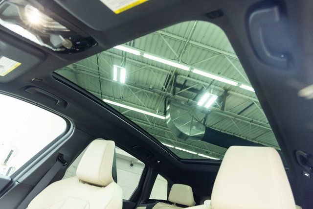 Certified 2025 BMW X3 xDrive30i image 15