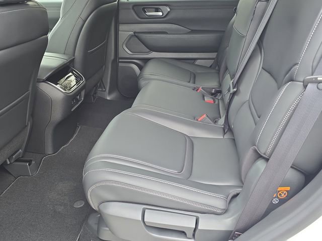 New 2026 Nissan Armada SV image 18