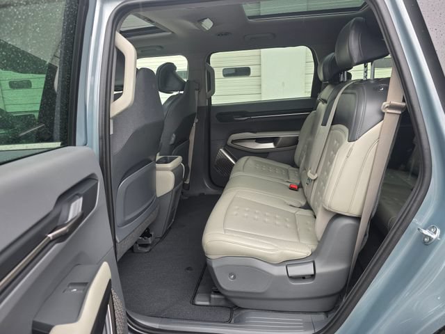 Certified 2024 Kia EV9 Wind AWD/4WD image 18