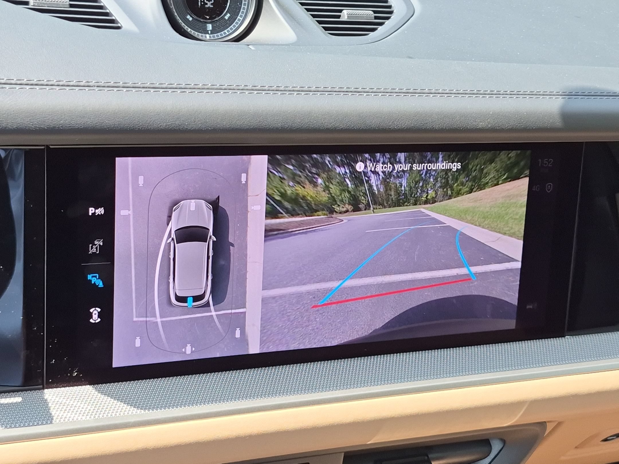 New 2026 Porsche Cayenne E-Hybrid AWD/4WD image 15