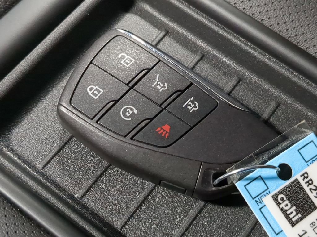 Used 2024 GMC Yukon XL AT4 image 42