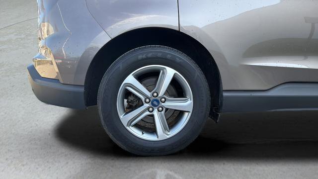Used 2019 Ford Edge SEL w/ Equipment Group 201A image 13