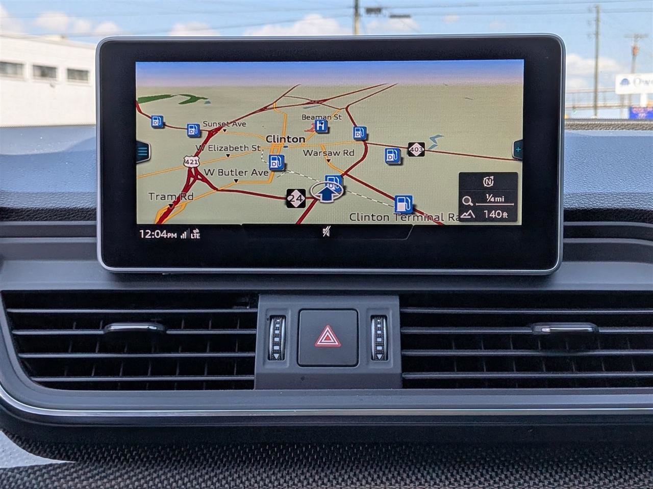 Used 2020 Audi SQ5 Prestige w/ Prestige Package image 21