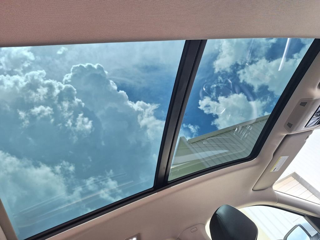 New 2025 Volkswagen Atlas SEL Premium R-Line image 26