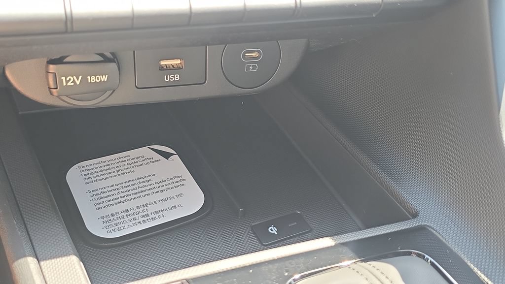 New 2026 Hyundai Elantra SEL Sport Premium FWD image 30