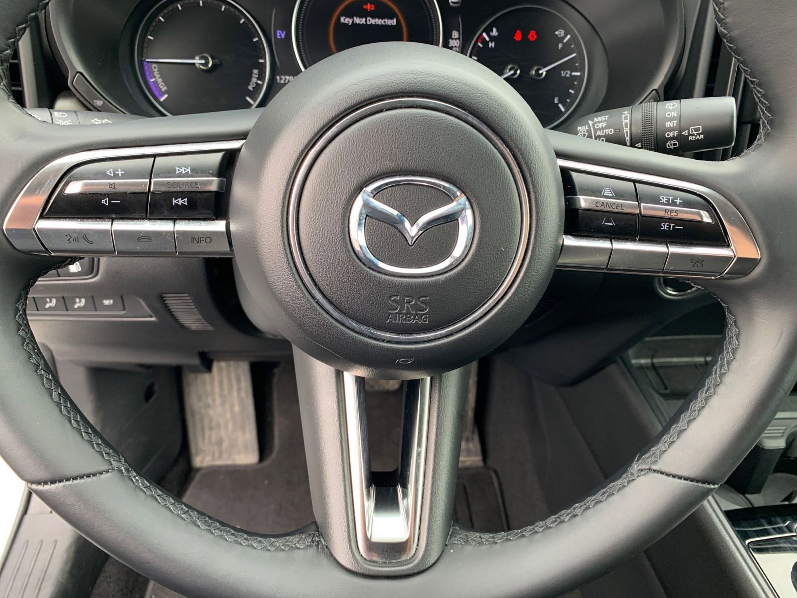 Used 2025 MAZDA CX-50 2.5 Hybrid w/ Premium Plus Pkg image 29