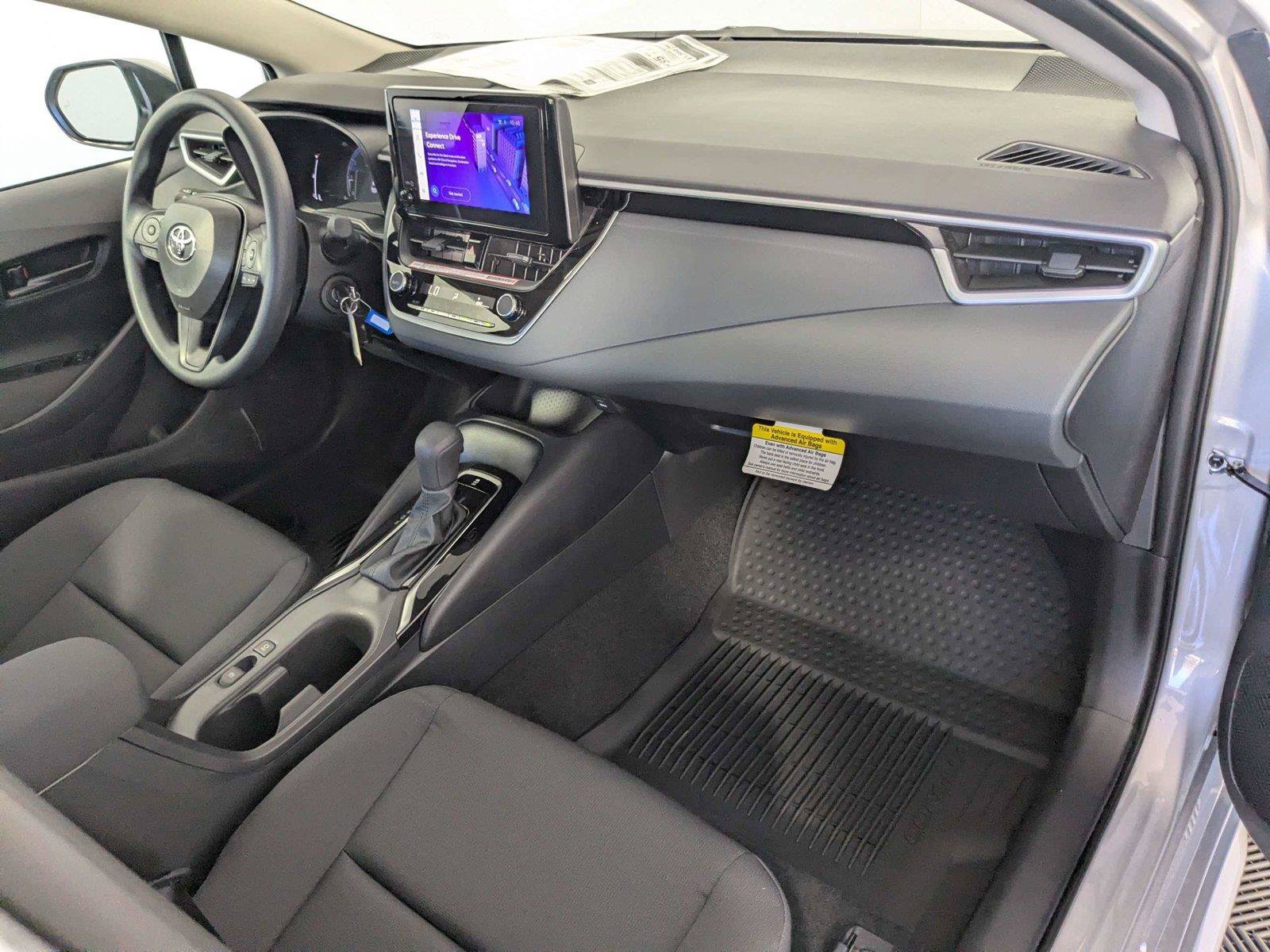 New 2027 Toyota Corolla LE FWD image 18