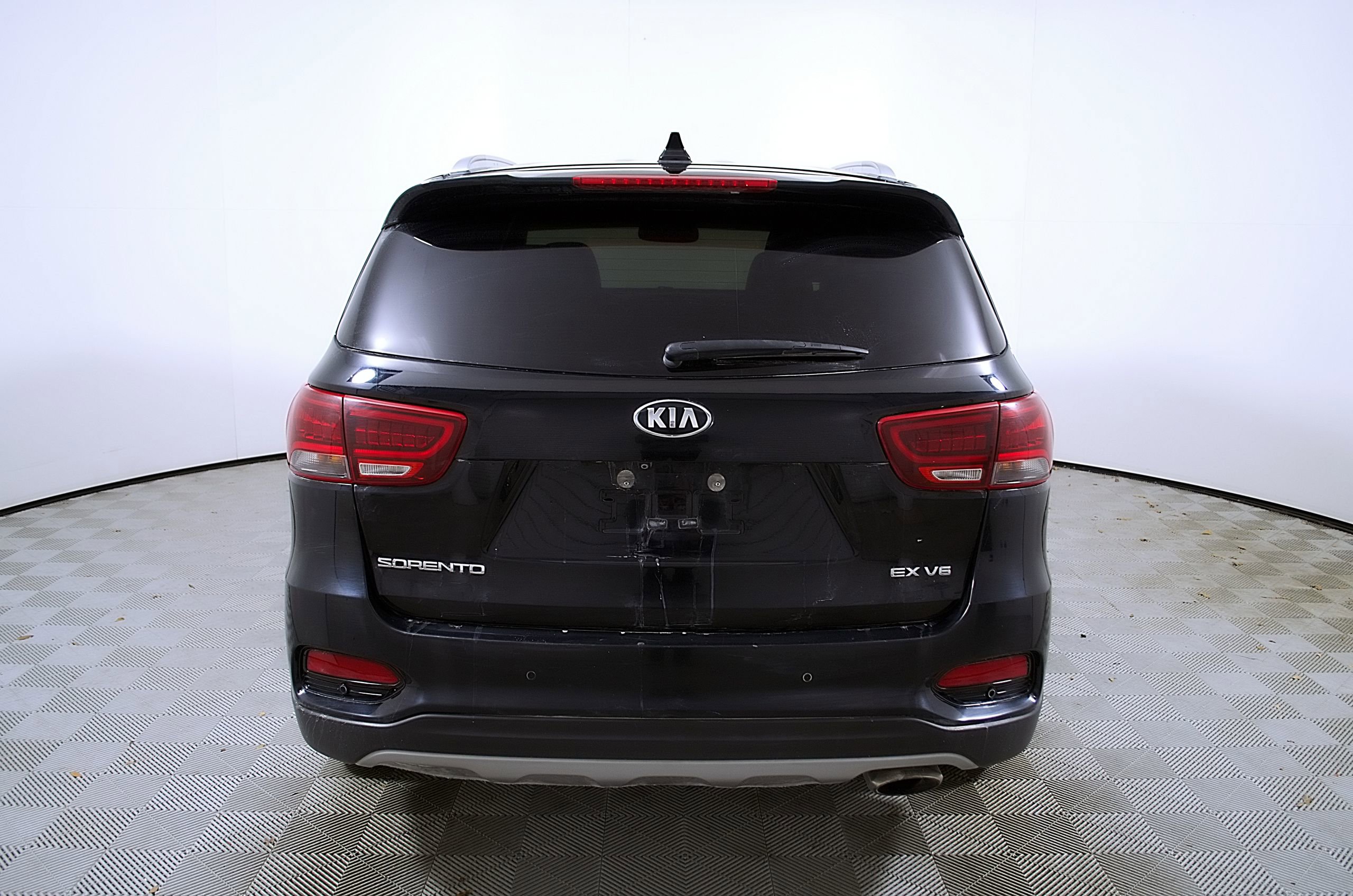 Used 2019 Kia Sorento EX FWD image 9