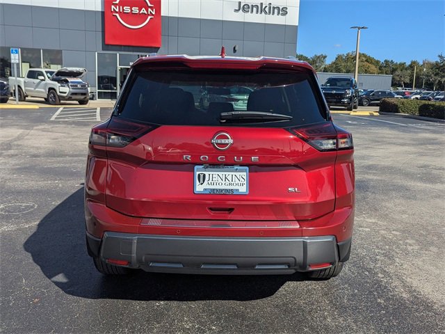 Used 2024 Nissan Rogue SL image 5