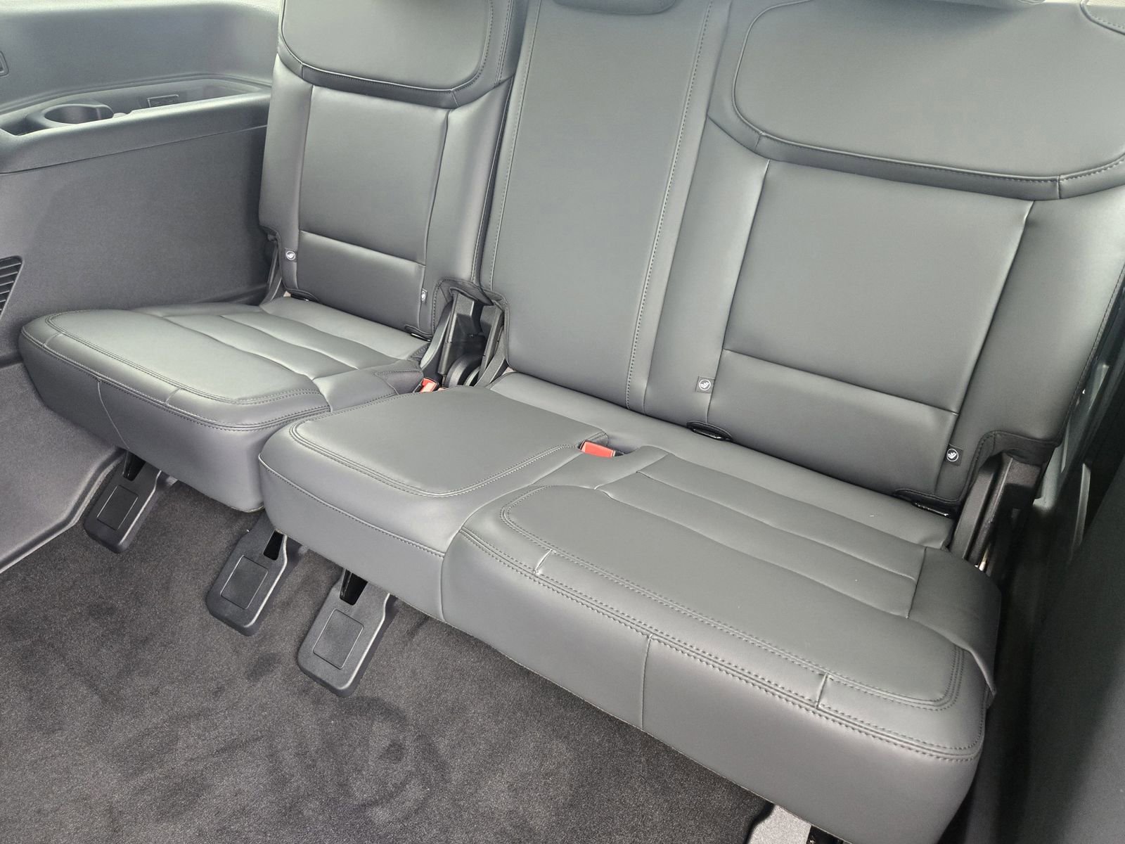 New 2026 Ford Expedition Active RWD image 28
