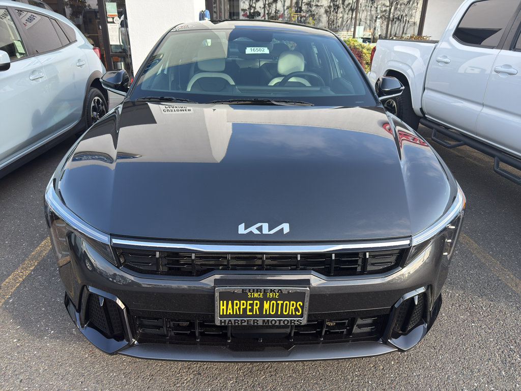 New 2025 Kia K4 GT-Line image 2