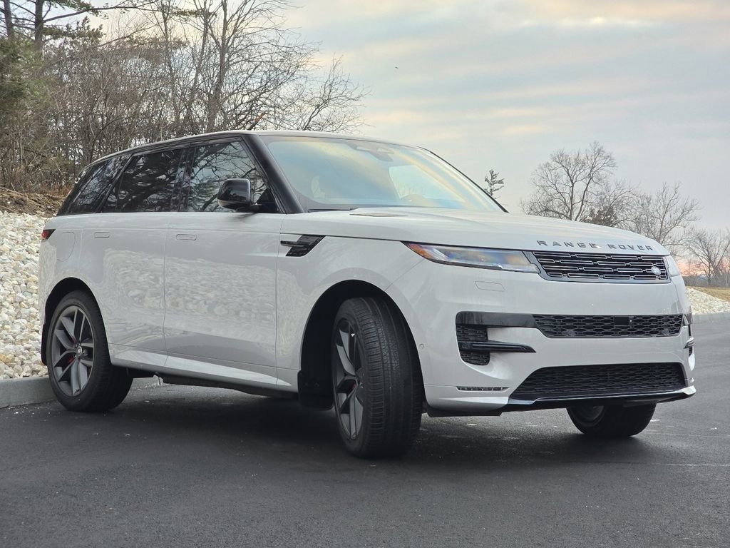 New 2025 Land Rover Range Rover Sport Dynamic SE AWD/4WD image 27