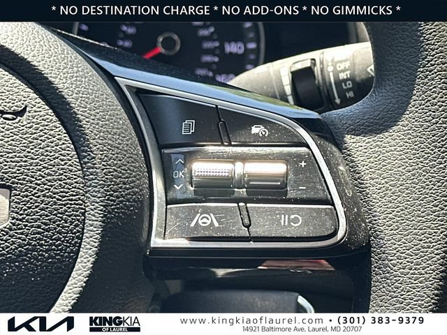 Used 2023 Kia Forte LXS w/ LXS Technology Package FWD image 8