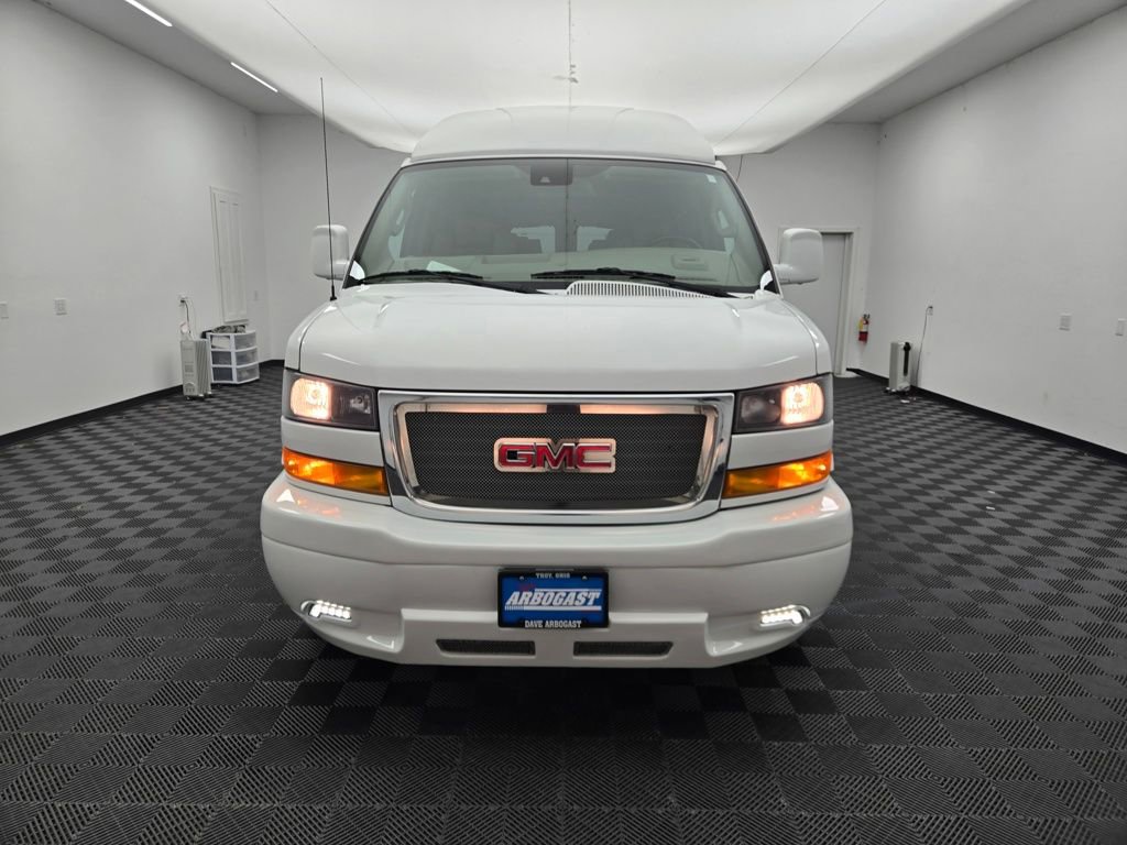 Used 2020 GMC Savana 2500 Extended w/ Enhanced Convenience Package image 14