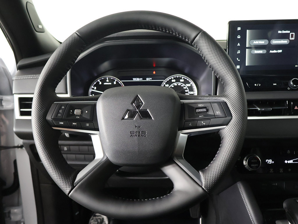 New 2026 Mitsubishi Outlander LE AWD/4WD image 37