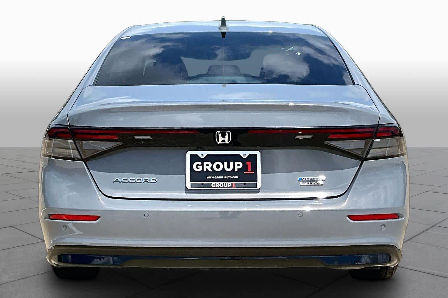 Used 2025 Honda Accord Touring image 5