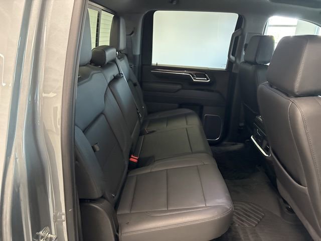 Used 2025 Chevrolet Silverado 3500 LTZ w/ LTZ Plus Package image 29