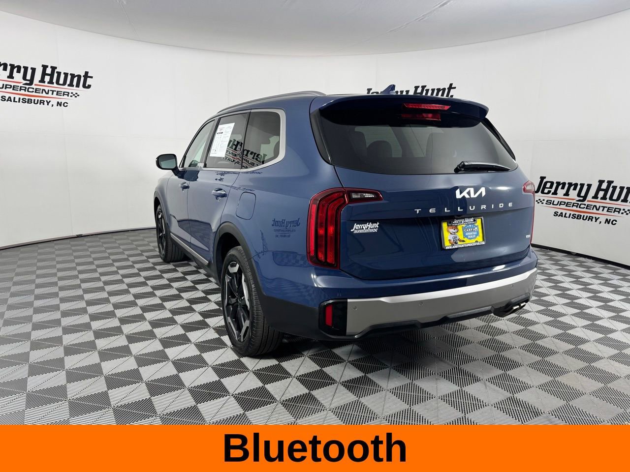 Used 2025 Kia Telluride S image 9