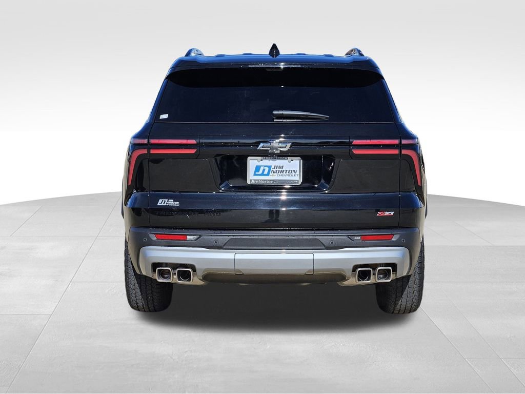 Used 2025 Chevrolet Traverse Z71 w/ Enhanced Driving Package image 8