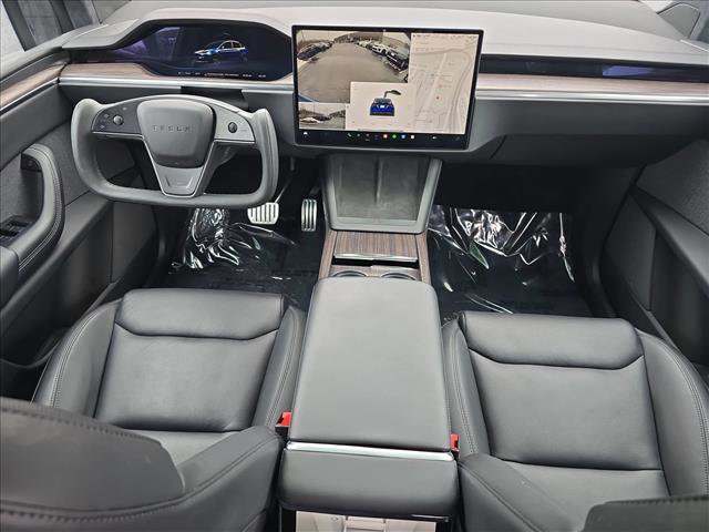 Used 2022 Tesla Model X image 9