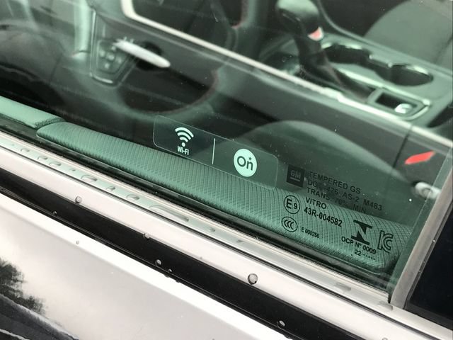 Used 2023 Chevrolet Equinox RS w/ LPO, Floor Liner Package FWD image 29