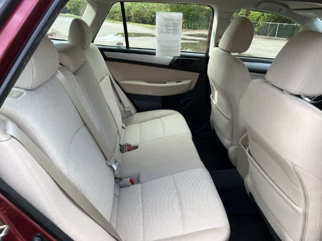 Used 2019 Subaru Outback 2.5i AWD/4WD image 16