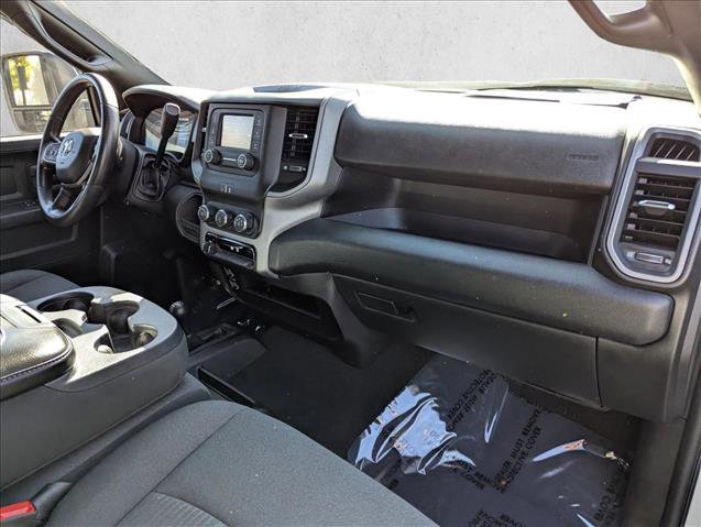 Used 2024 RAM 3500 Tradesman w/ Chrome Appearance Group image 21