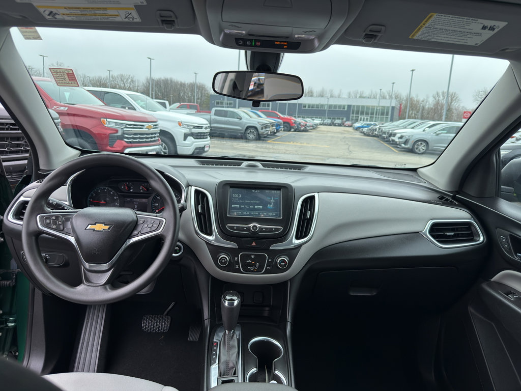 Used 2018 Chevrolet Equinox LS image 27