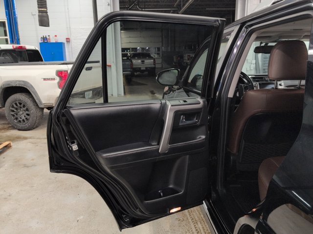 Used 2018 Toyota 4Runner Limited image 24