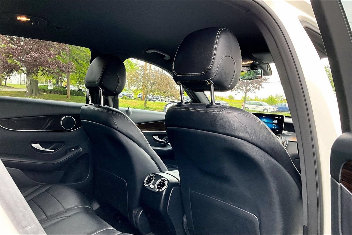 Used 2020 Mercedes-Benz GLC 300 4MATIC image 15