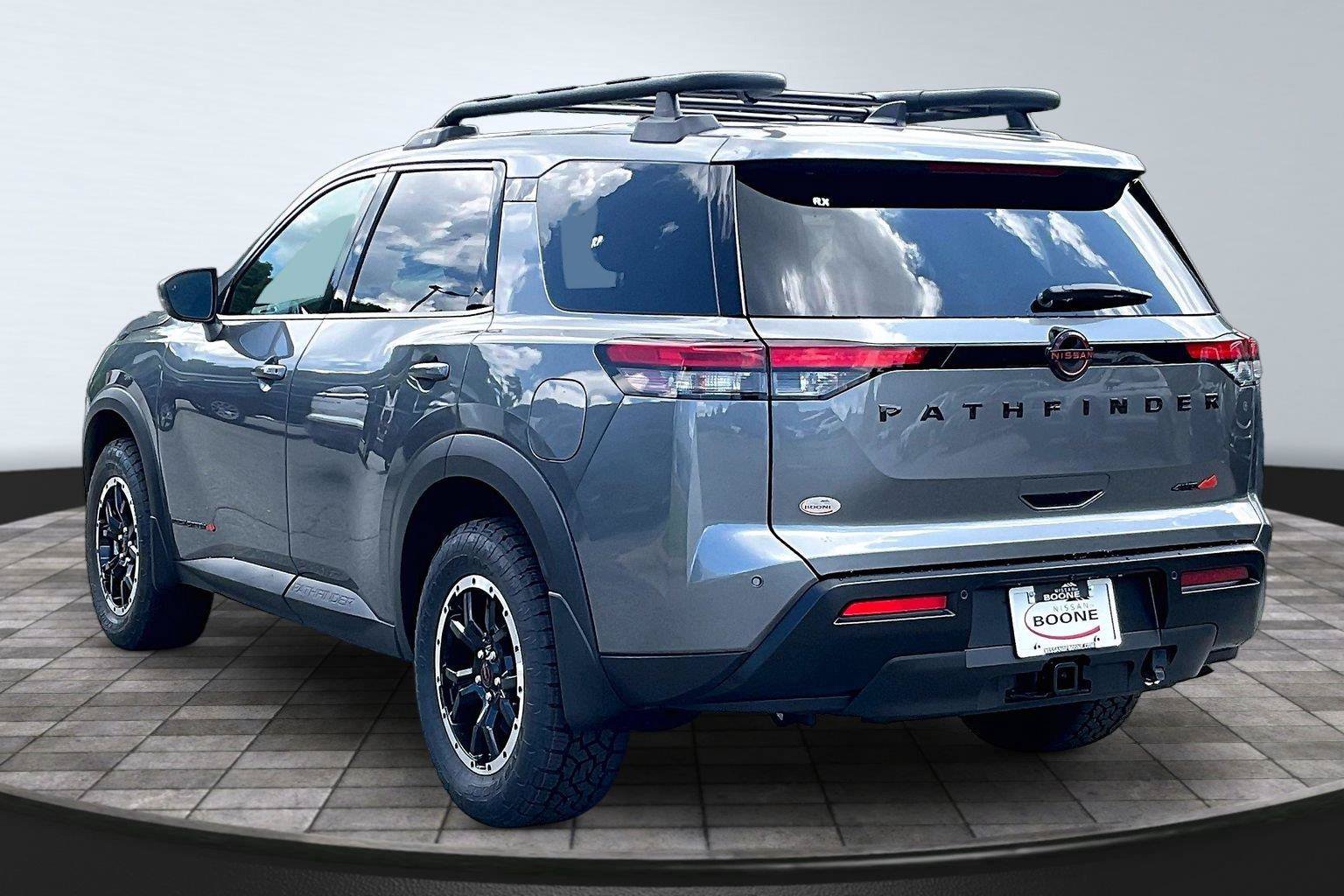 New 2026 Nissan Pathfinder Rock Creek w/ Rock Creek Premium Package AWD/4WD image 3