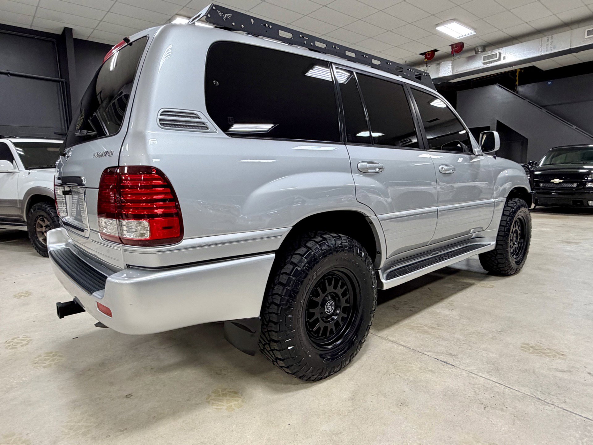 Used 2006 Lexus LX 470 image 8