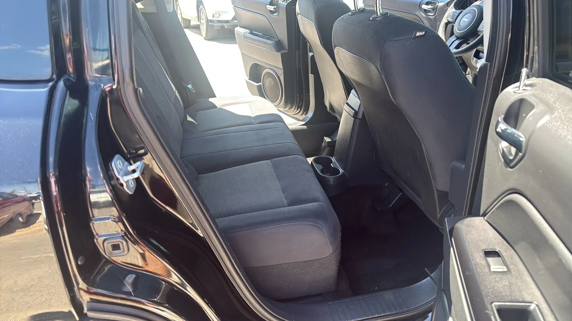 Used 2014 Jeep Compass Sport w/ Power Value Group FWD image 11