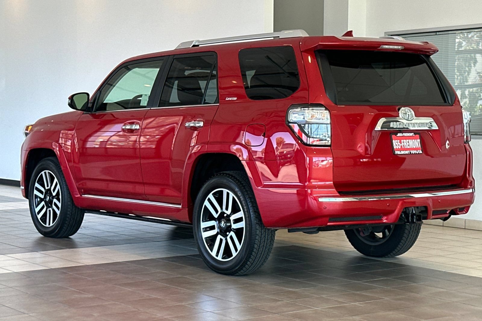 Certified 2022 Toyota 4Runner Limited AWD/4WD image 6