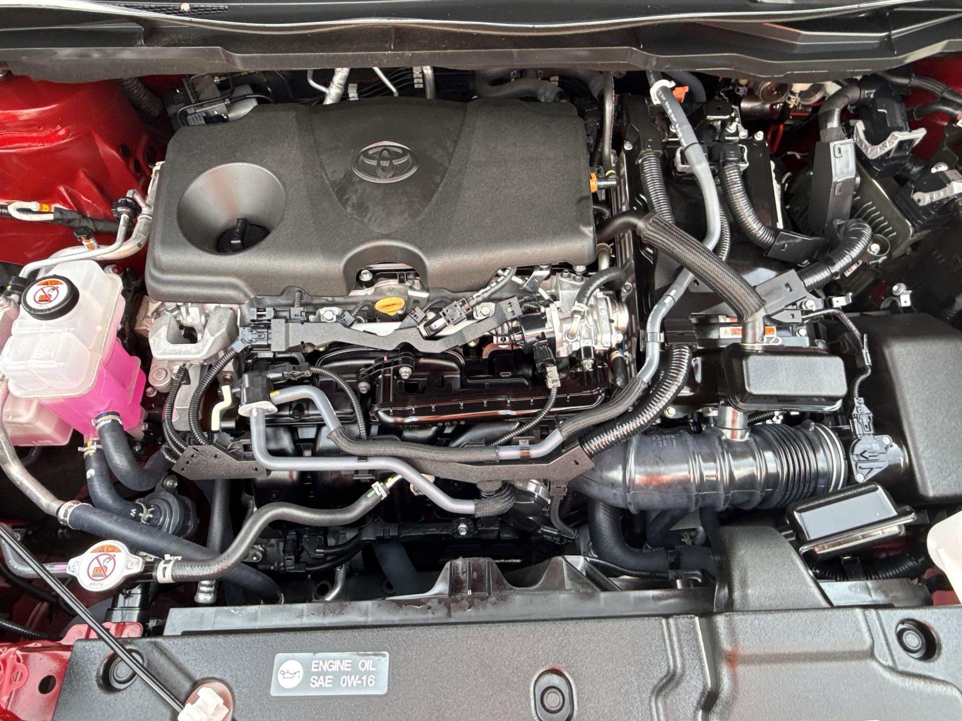 Used 2025 Toyota Sienna XLE FWD image 18