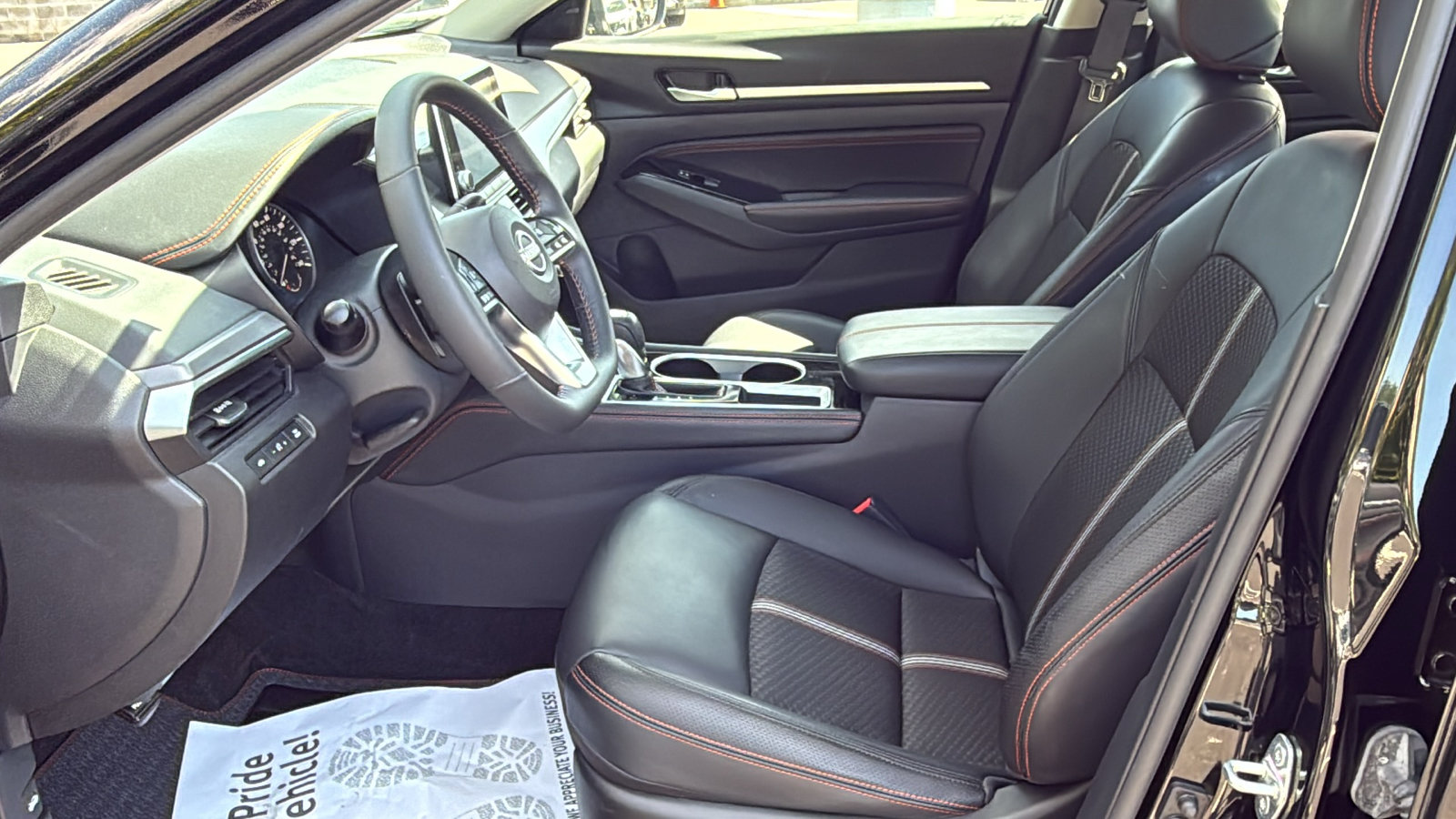 Certified 2023 Nissan Altima 2.5 SR FWD image 19