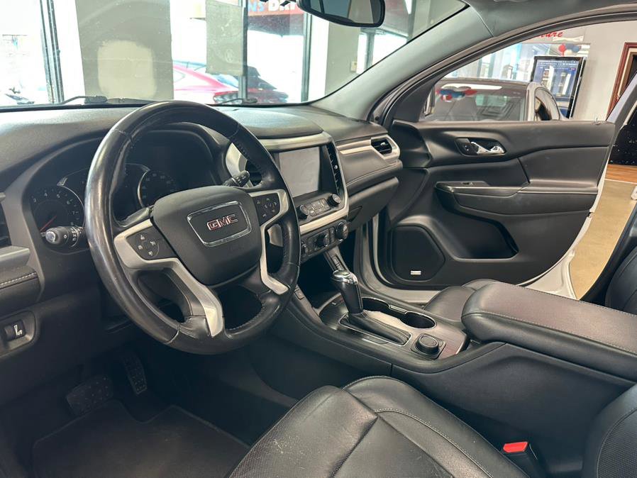 Used 2018 GMC Acadia SLT image 20
