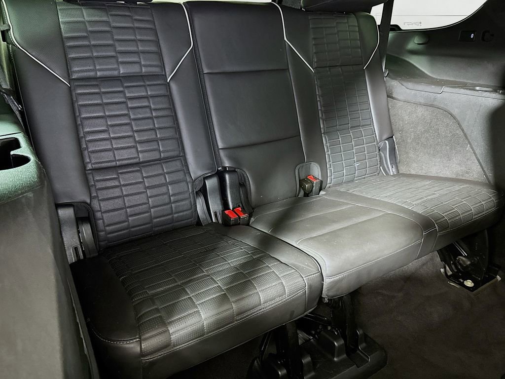 Used 2022 Cadillac Escalade Sport Platinum w/ Heavy-Duty Trailer Package image 28