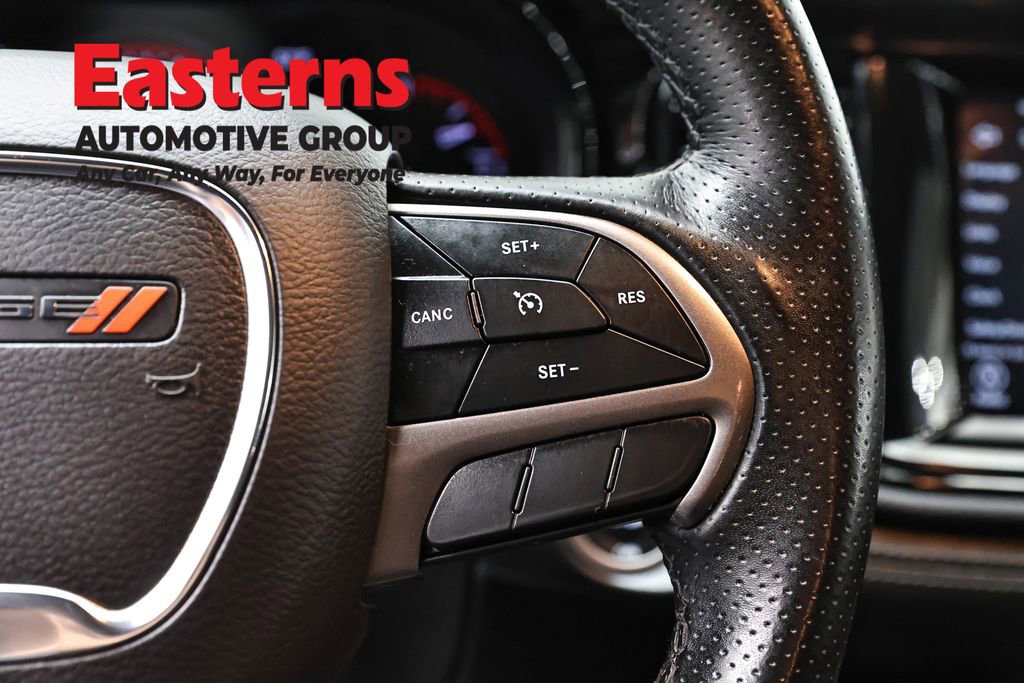 Used 2023 Dodge Durango SXT image 16