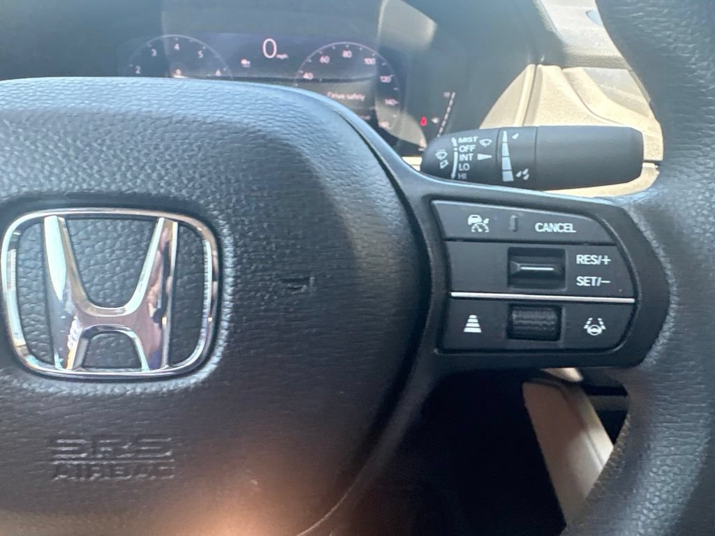Certified 2025 Honda Accord SE image 15