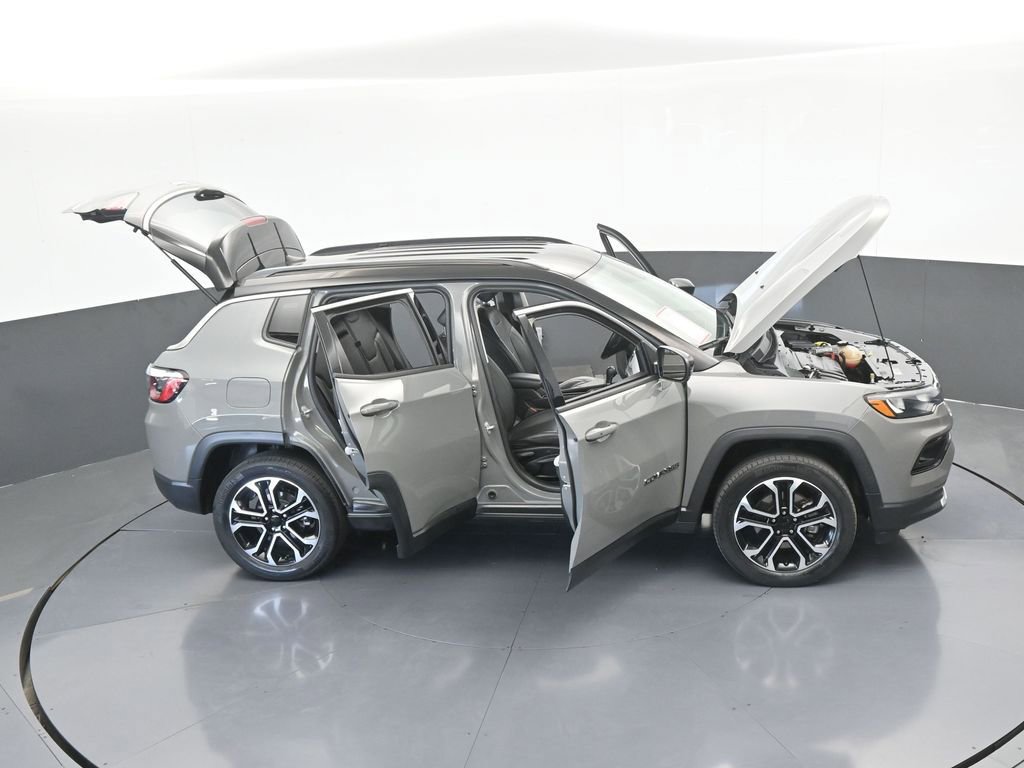 Used 2022 Jeep Compass Limited image 69