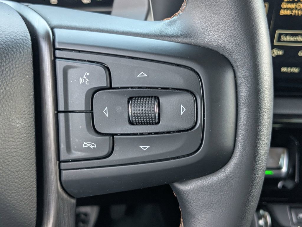 Used 2024 GMC Sierra 1500 AT4 w/ Technology Package AWD/4WD image 26