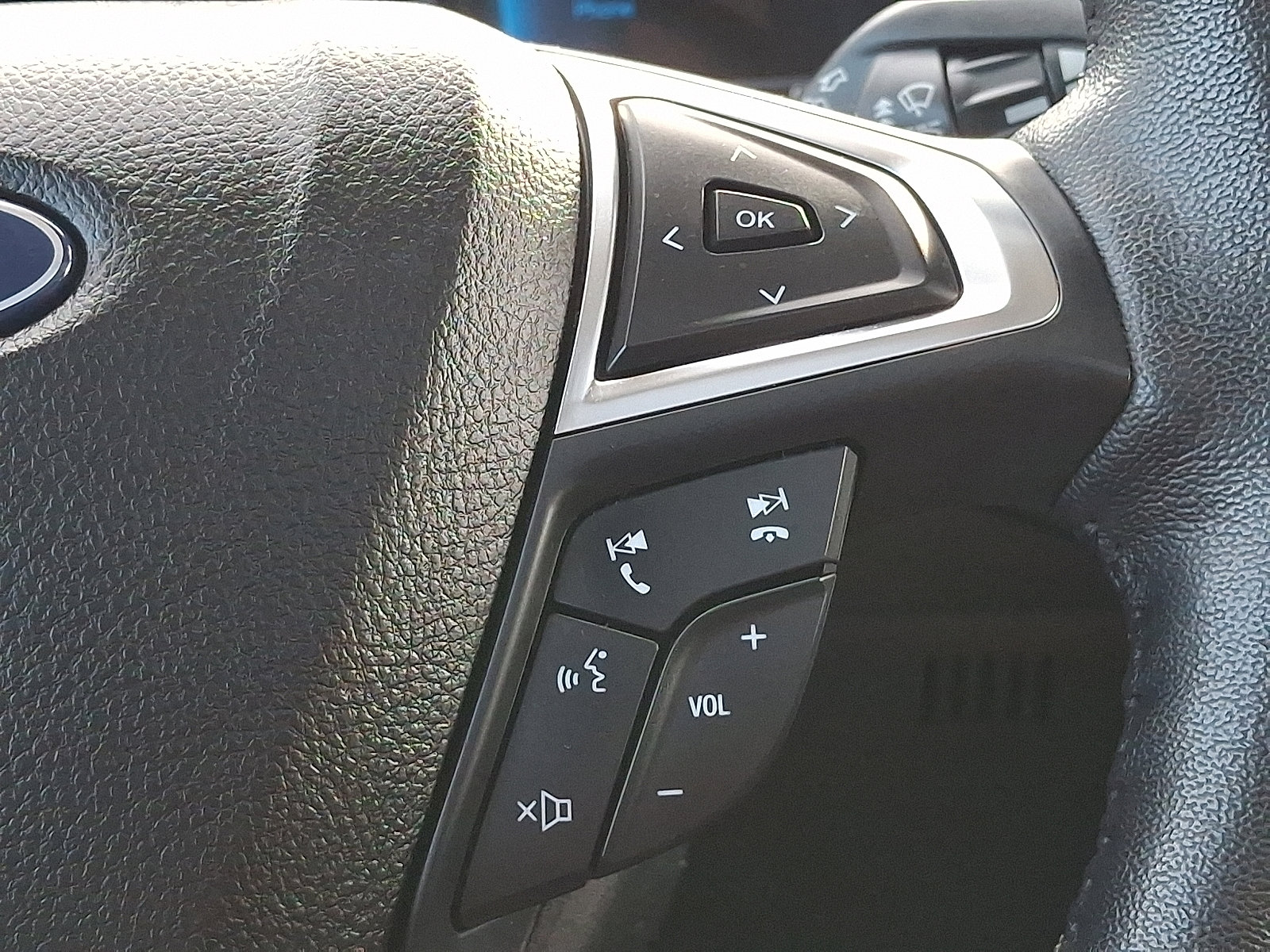 Certified 2023 Ford Edge SEL w/ Convenience Package image 21