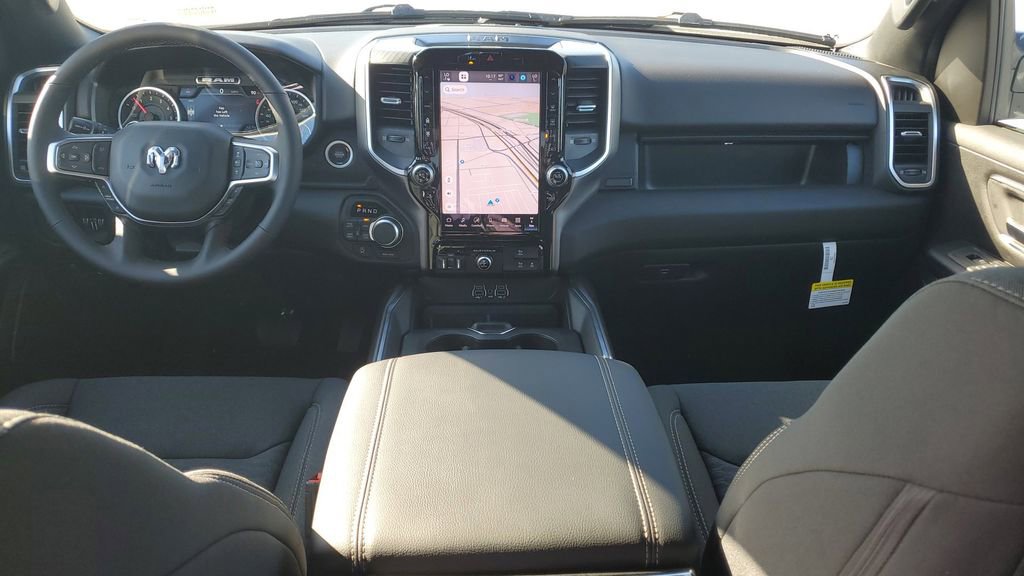 New 2026 RAM 1500 4x4 Crew Cab image 12