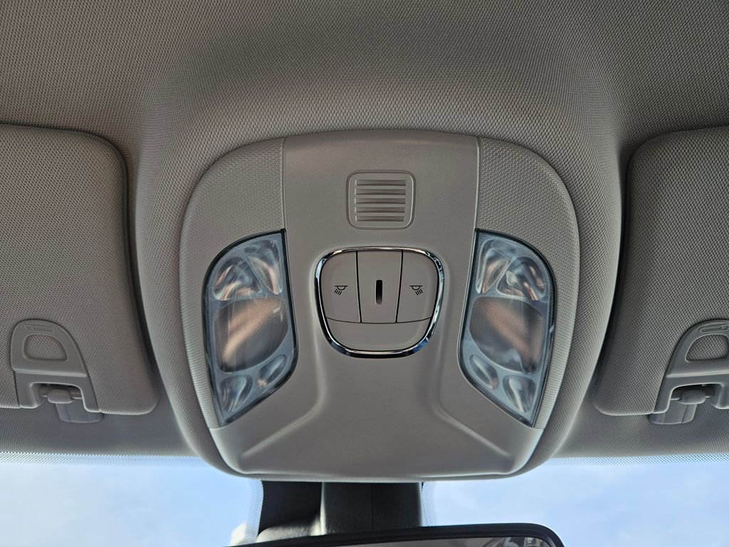 Used 2022 Jeep Compass Limited image 20