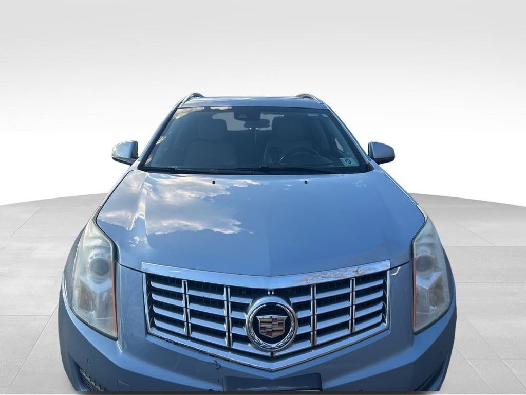 Used 2014 Cadillac SRX Luxury w/ Driver Awareness Package image 7